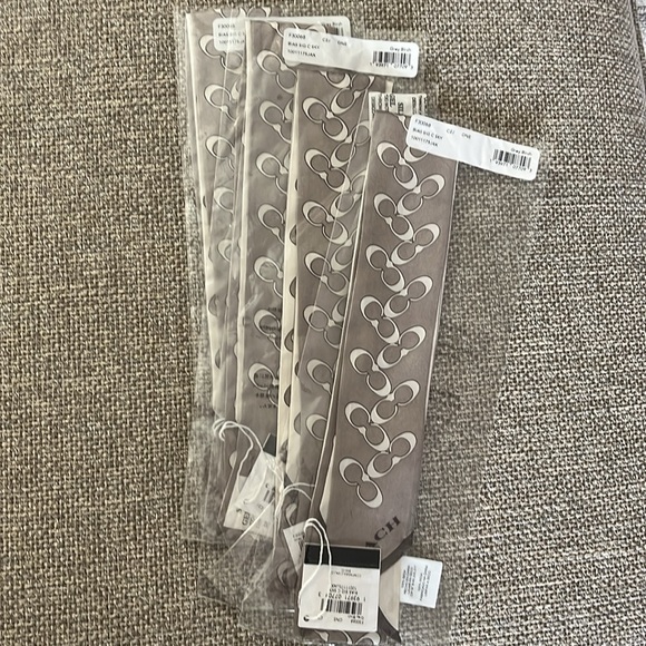 Coach Bias Signature C Skinny Scarf in Grey Birch - Picture 2 of 7